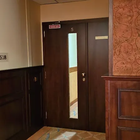 アパート Apartmanica 511