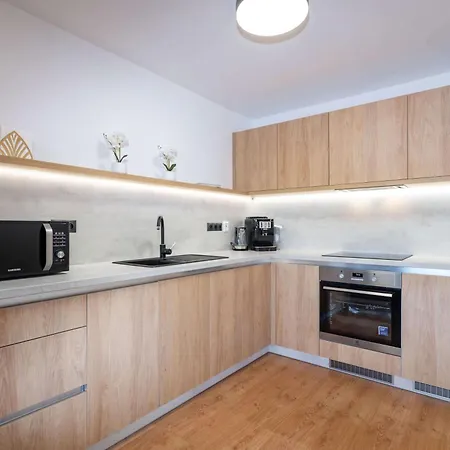Apartmanica 511 *